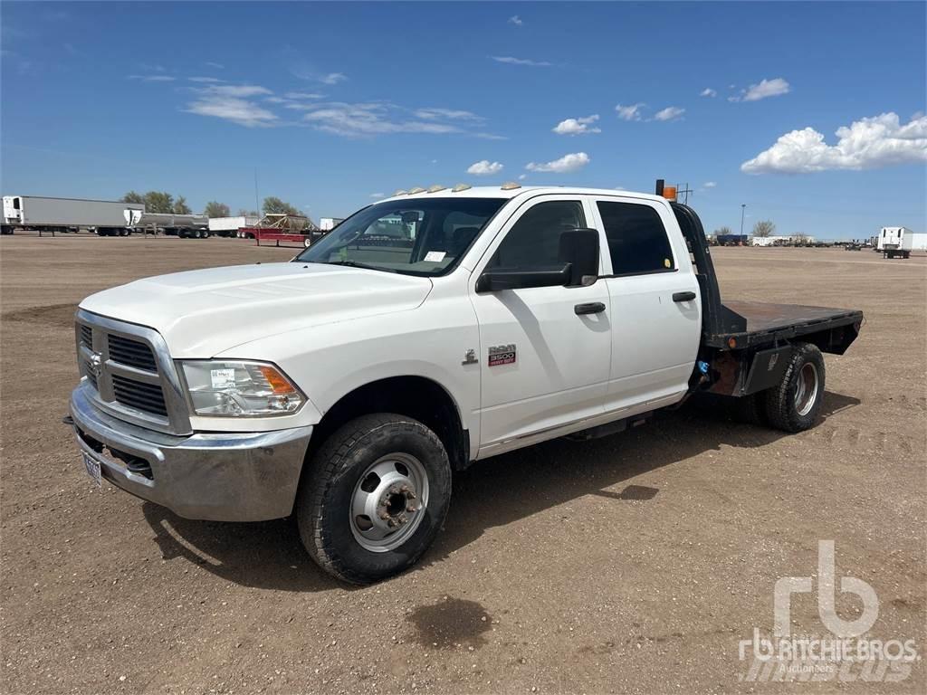 Dodge 3500 Вантажівки-платформи/бокове розвантаження