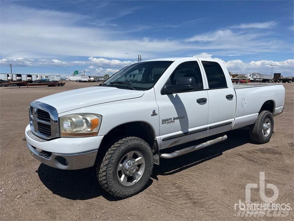 Dodge 3500 Пікапи / Бічне розвантаження