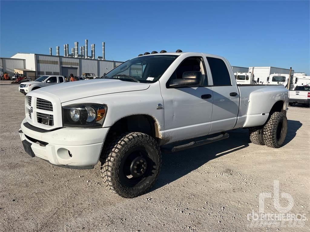 Dodge RAM 3500 Пікапи / Бічне розвантаження