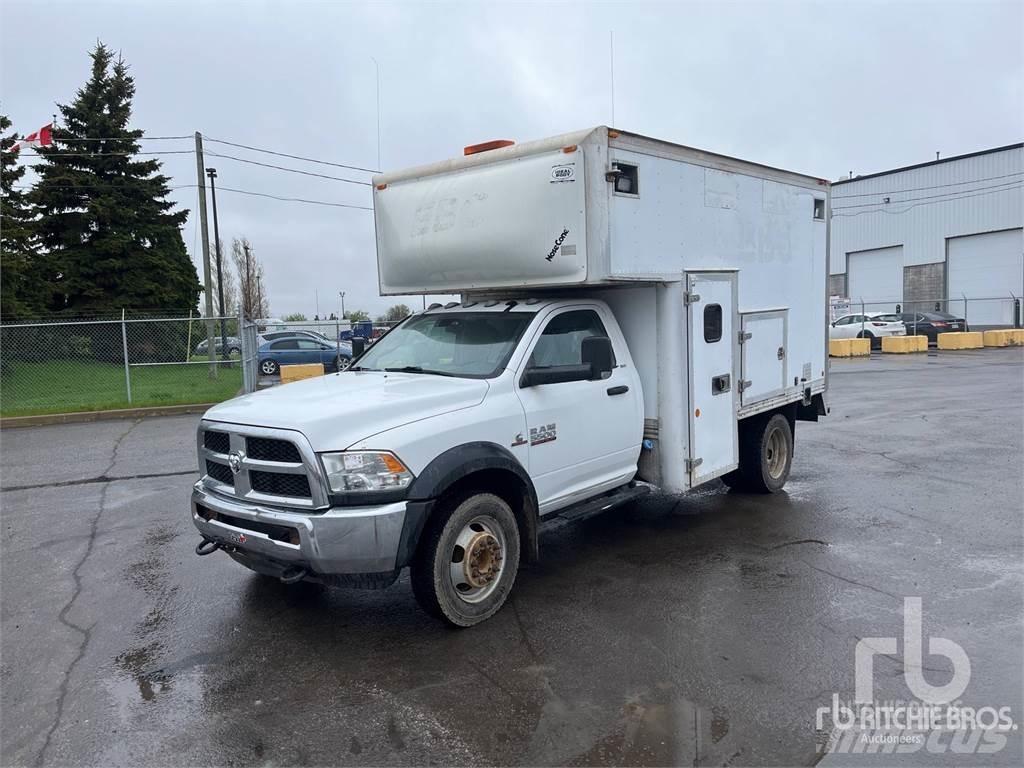 Dodge RAM 5500 Комунальні автомобілі / автомобілі загального призначення