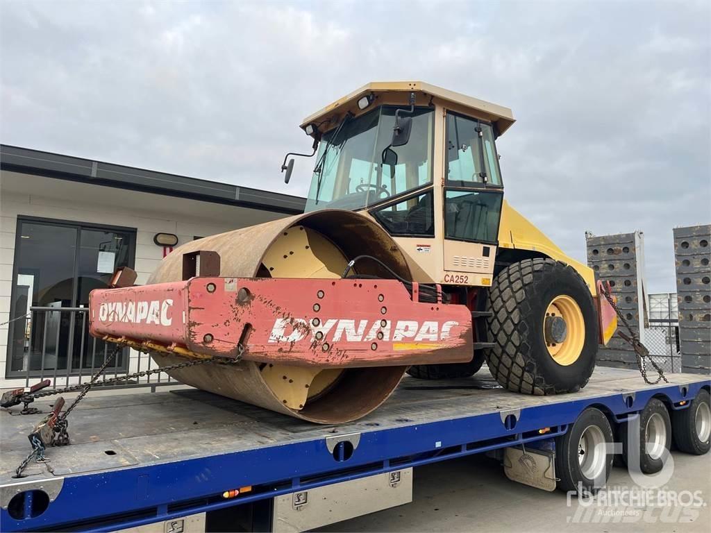Dynapac CA252D Ущільнювачі грунту