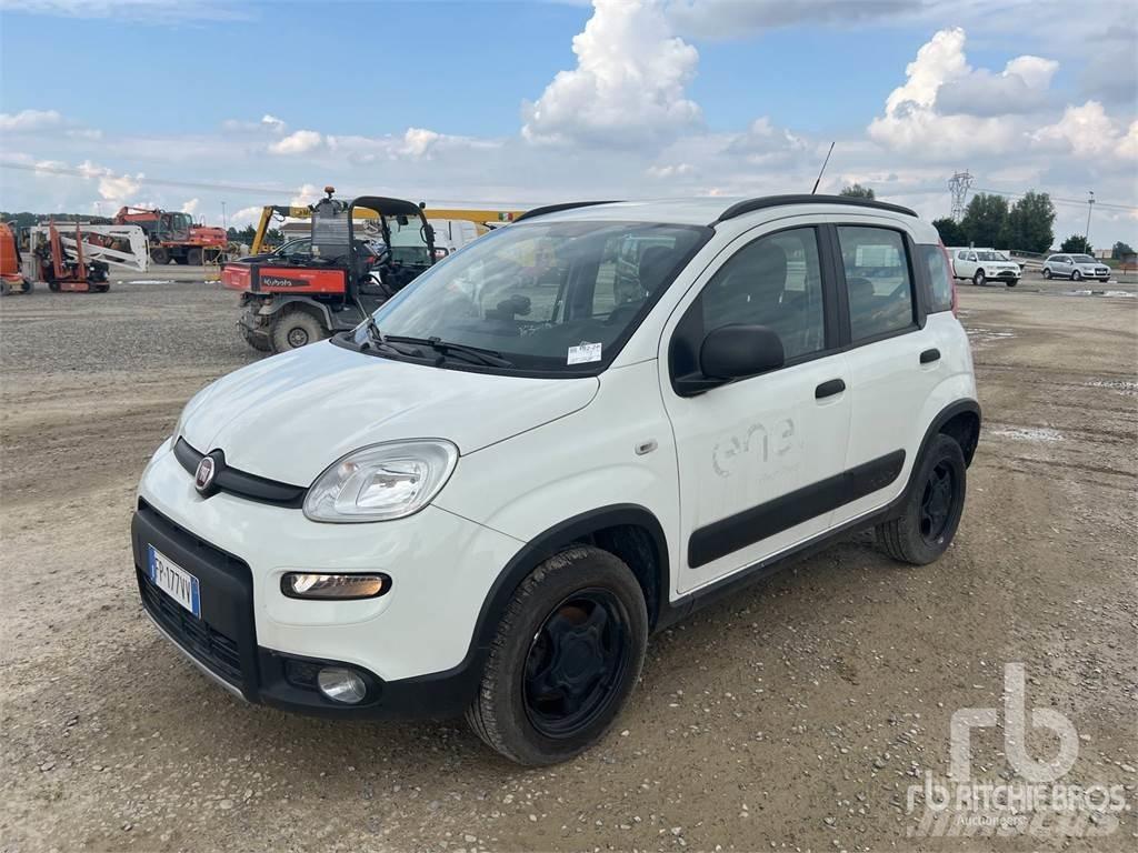 Fiat PANDA 4X4 Автомобілі