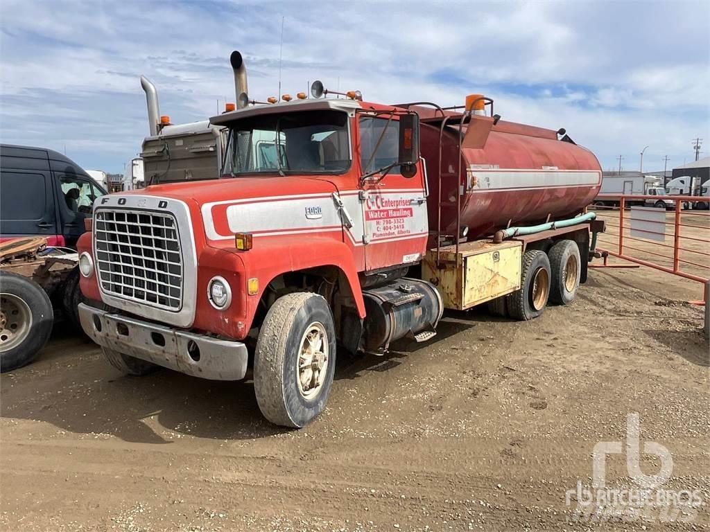 Ford 9000 Поливальні машини
