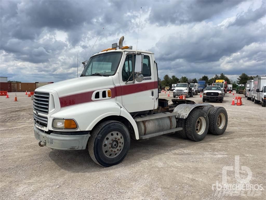 Ford AT9513 Тягачі