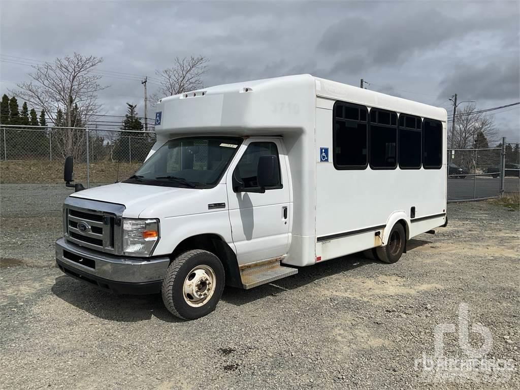Ford E-350 Міжміські автобуси