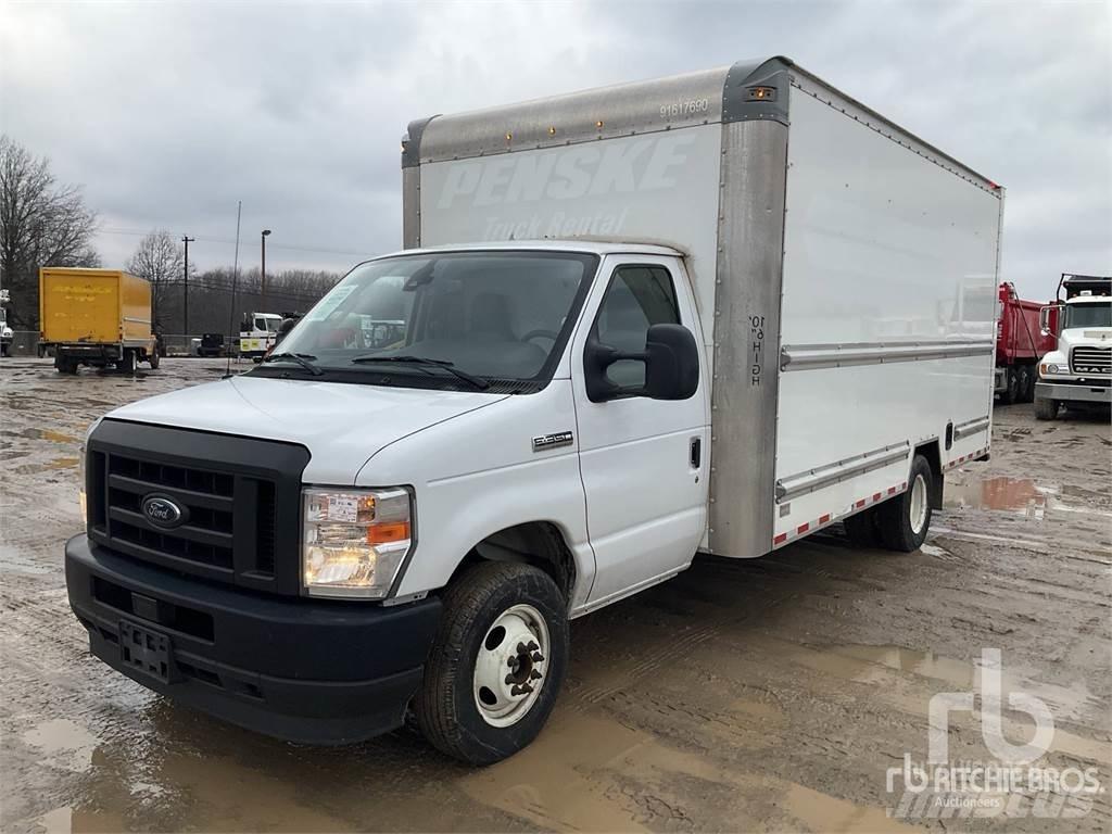 Ford E350 Панельні фургони