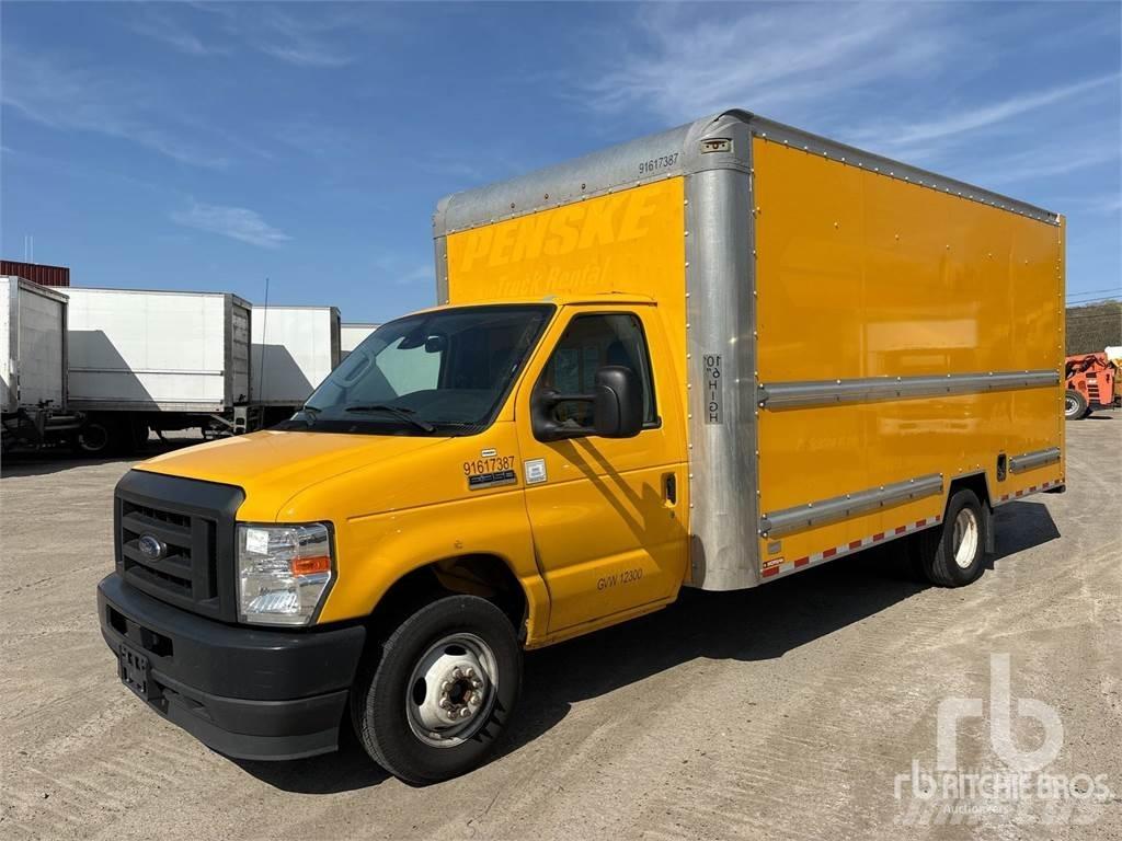 Ford E350 Панельні фургони