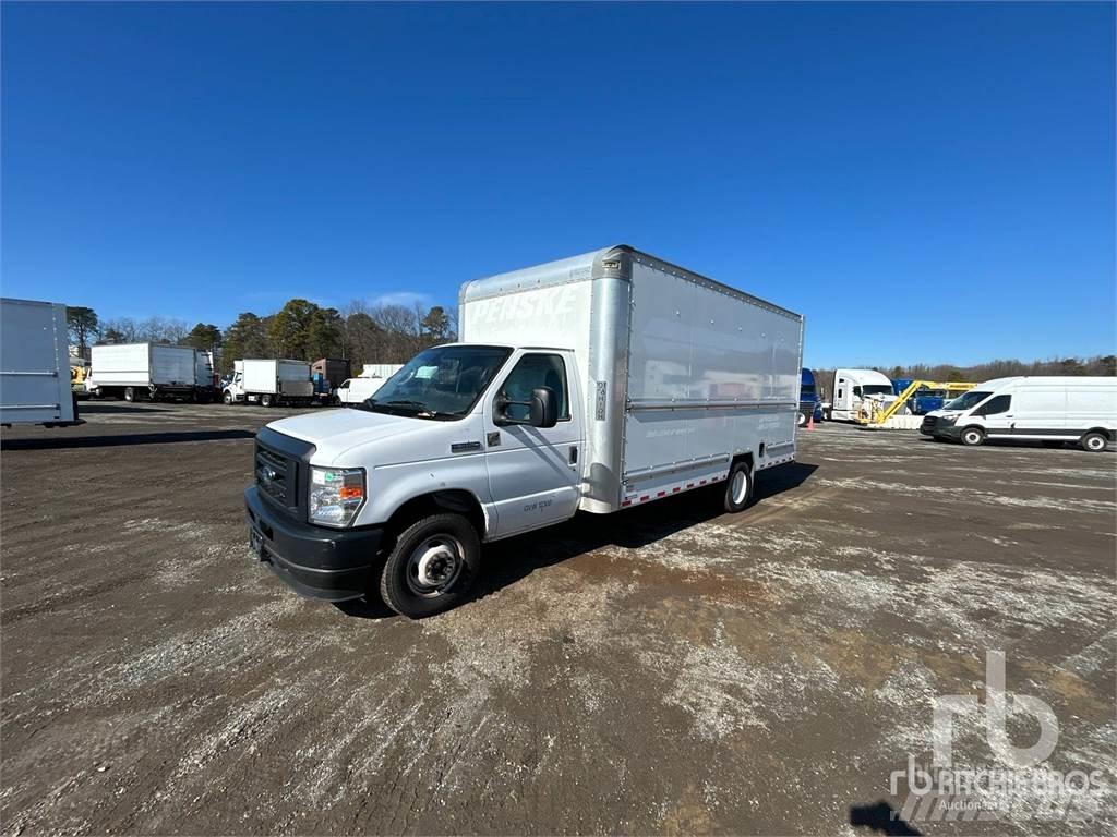 Ford E350 Панельні фургони