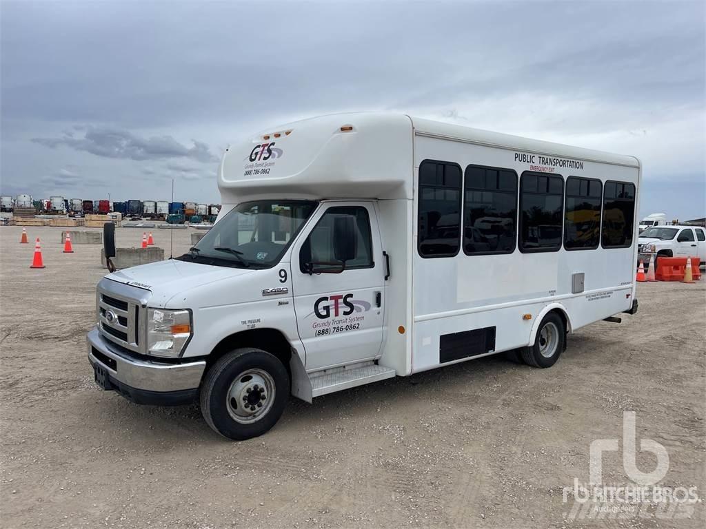 Ford E450 Міжміські автобуси