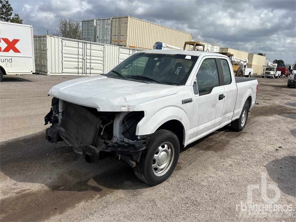 Ford F-150 Пікапи / Бічне розвантаження