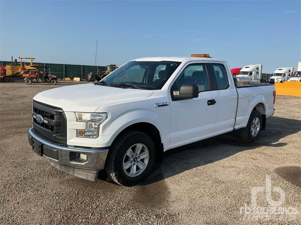 Ford F-150 Пікапи / Бічне розвантаження
