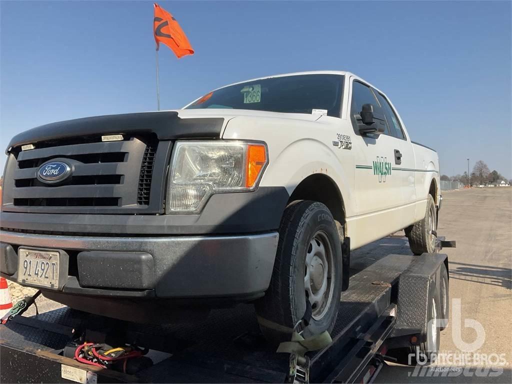 Ford F-150 Пікапи / Бічне розвантаження