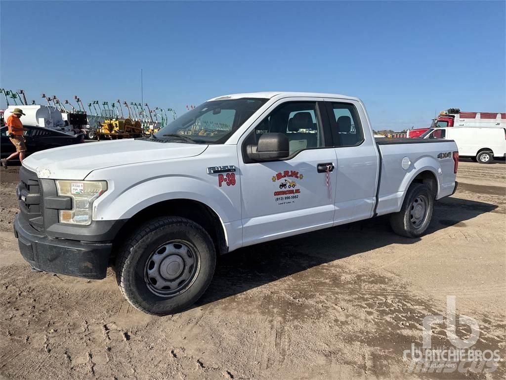 Ford F-150 Пікапи / Бічне розвантаження