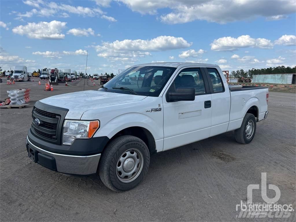 Ford F-150 Пікапи / Бічне розвантаження