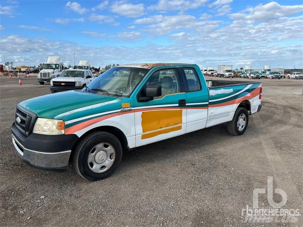 Ford F-150 Пікапи / Бічне розвантаження