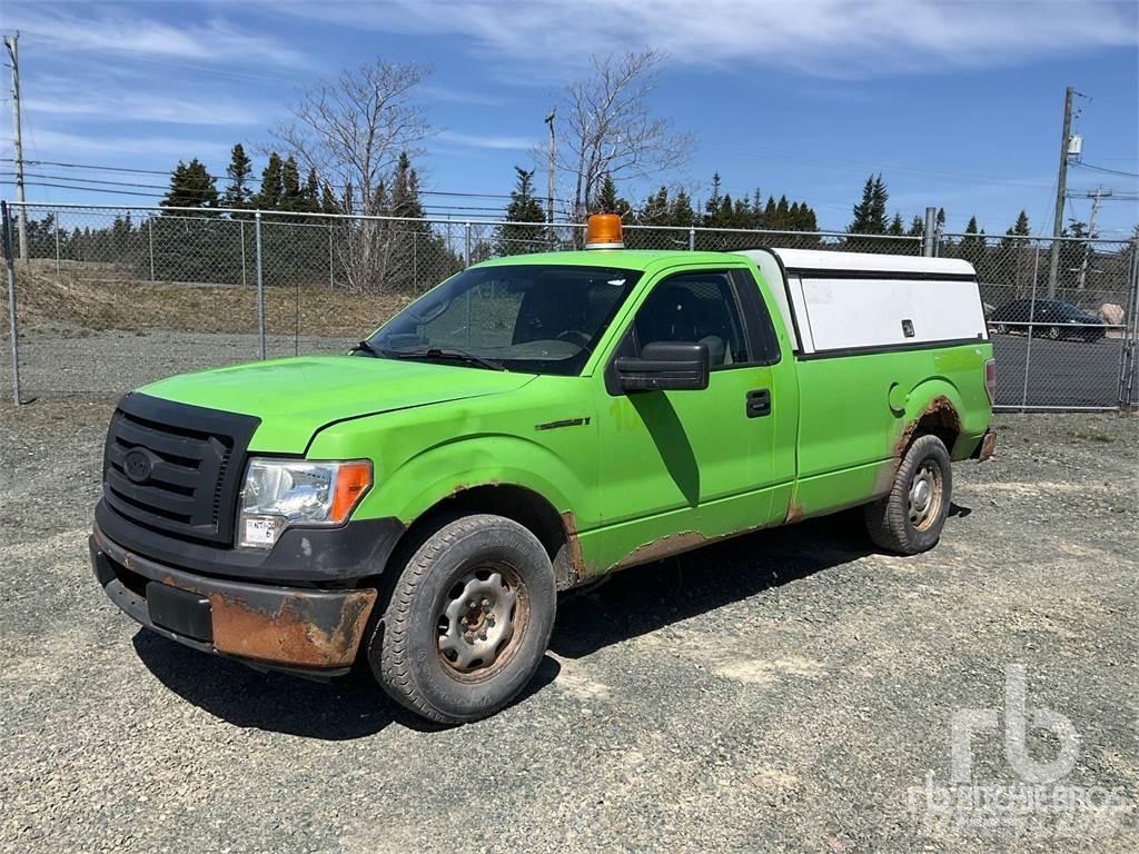 Ford F-150 Пікапи / Бічне розвантаження