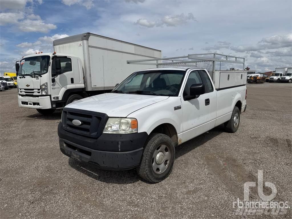 Ford F-150 Пікапи / Бічне розвантаження