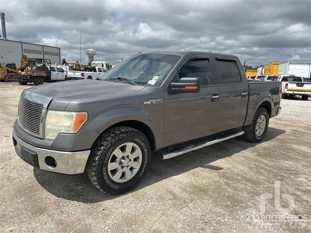 Ford F-150 Пікапи / Бічне розвантаження