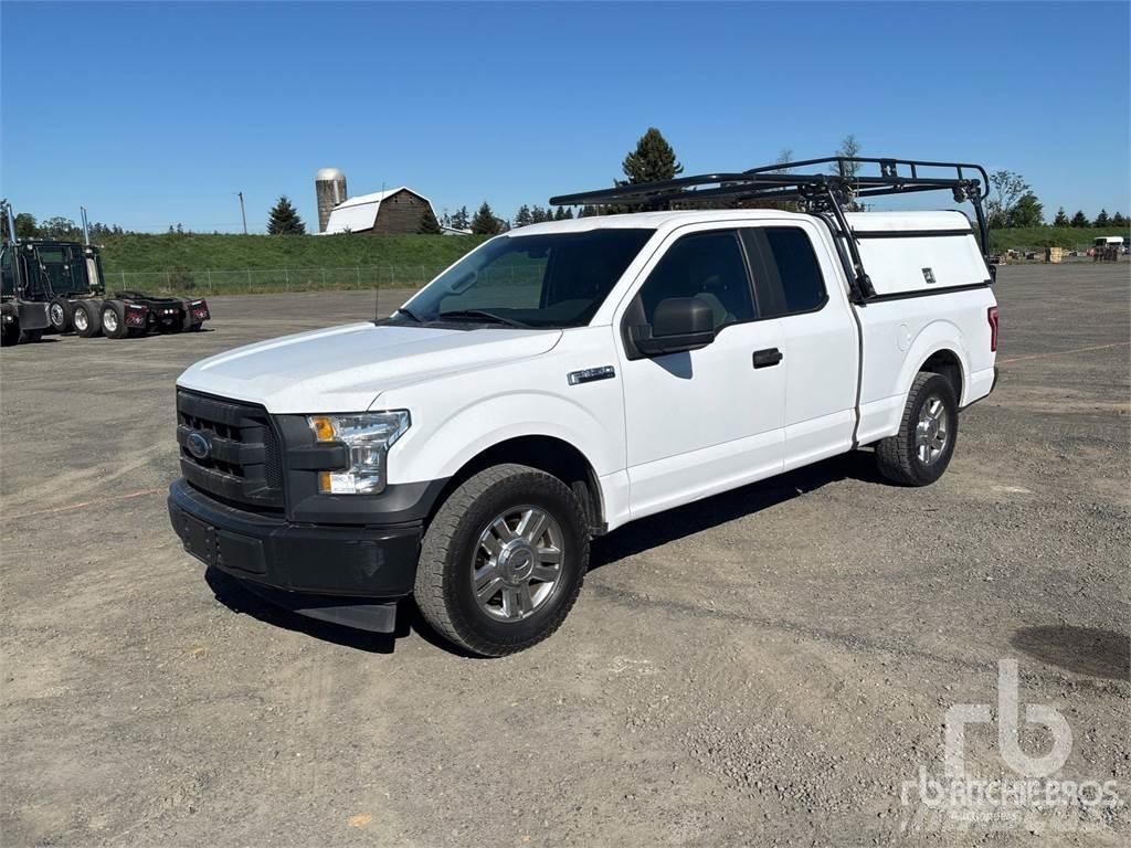Ford F-150 Пікапи / Бічне розвантаження