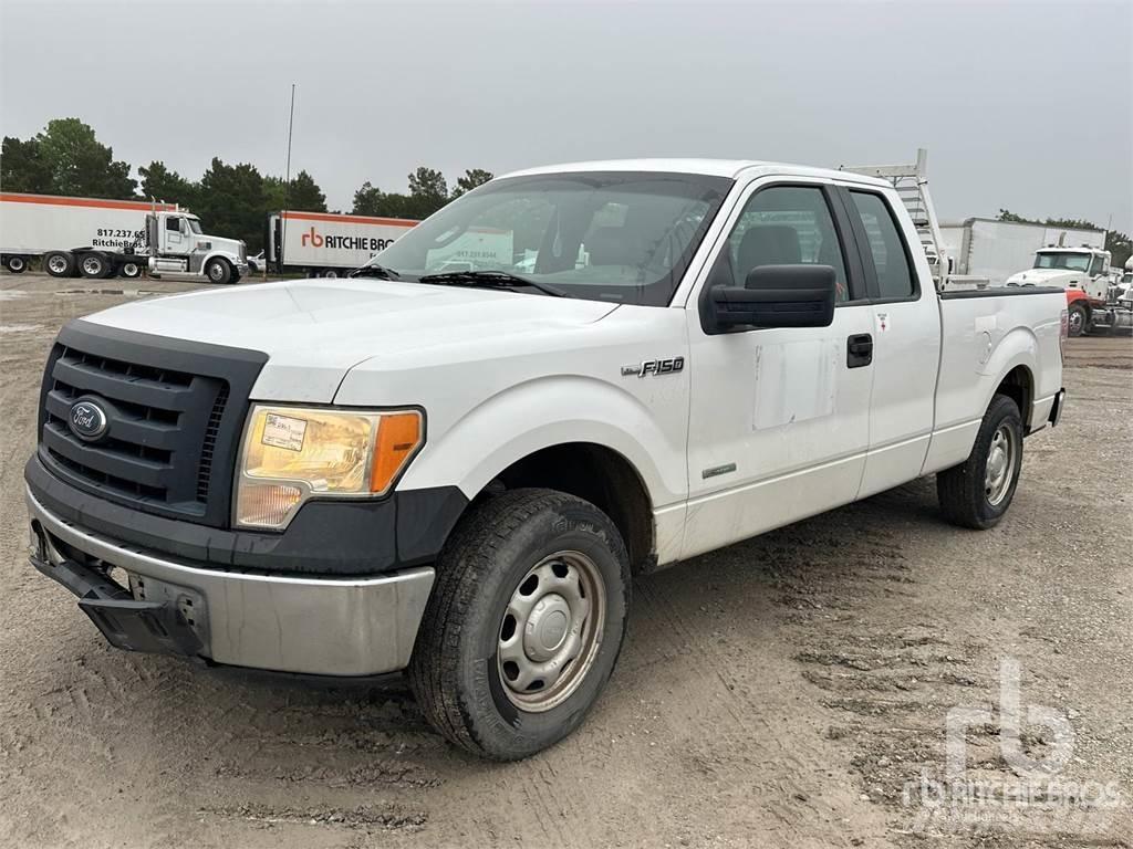 Ford F-150 Пікапи / Бічне розвантаження