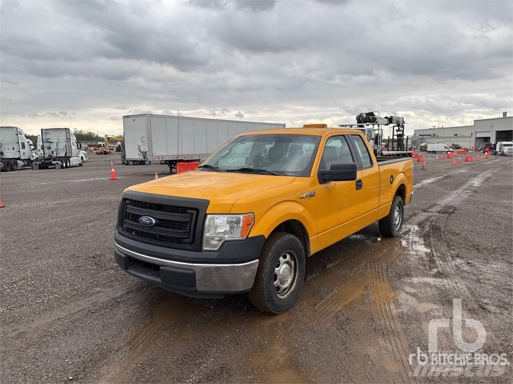 Ford F-150 Пікапи / Бічне розвантаження