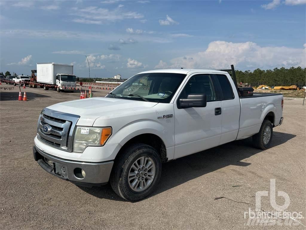 Ford F-150 Пікапи / Бічне розвантаження