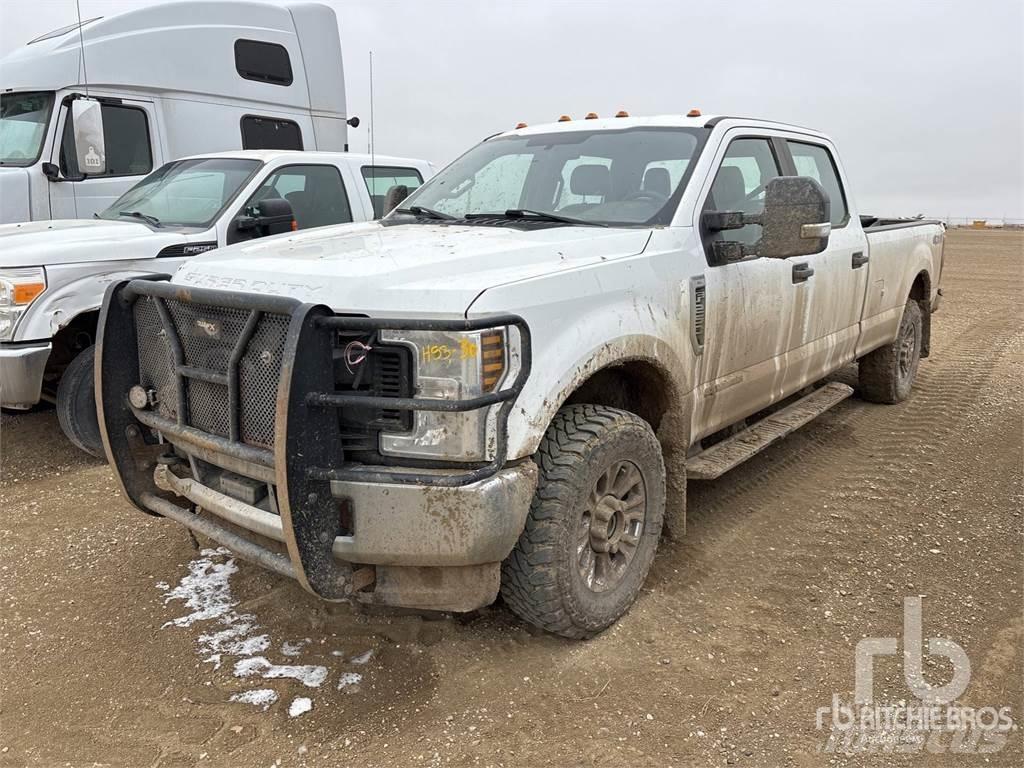 Ford F-250 Пікапи / Бічне розвантаження