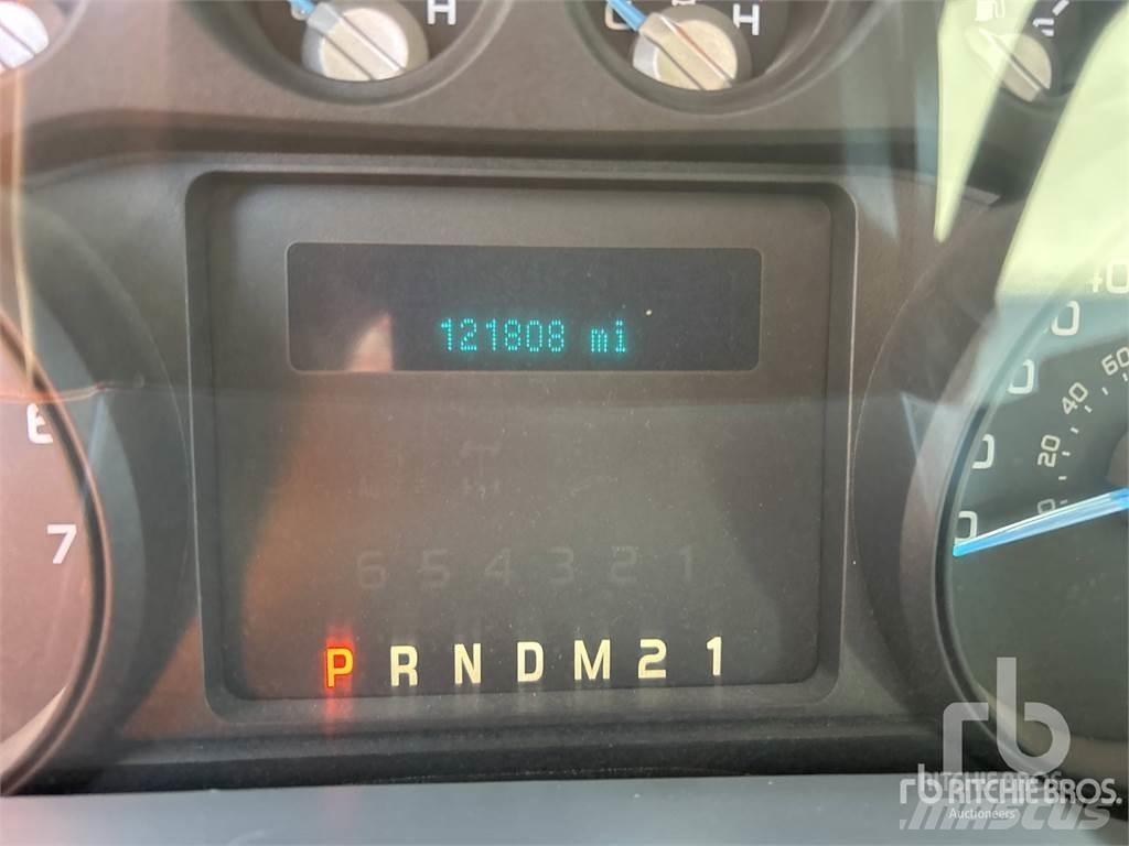 Ford F-250 Пікапи / Бічне розвантаження