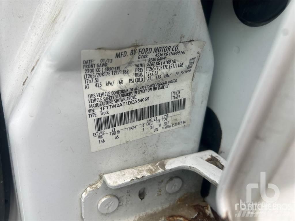 Ford F-250 Пікапи / Бічне розвантаження