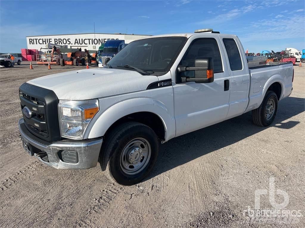 Ford F-250 Пікапи / Бічне розвантаження