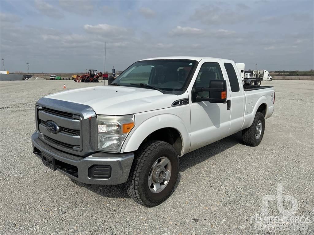 Ford F-250 Пікапи / Бічне розвантаження