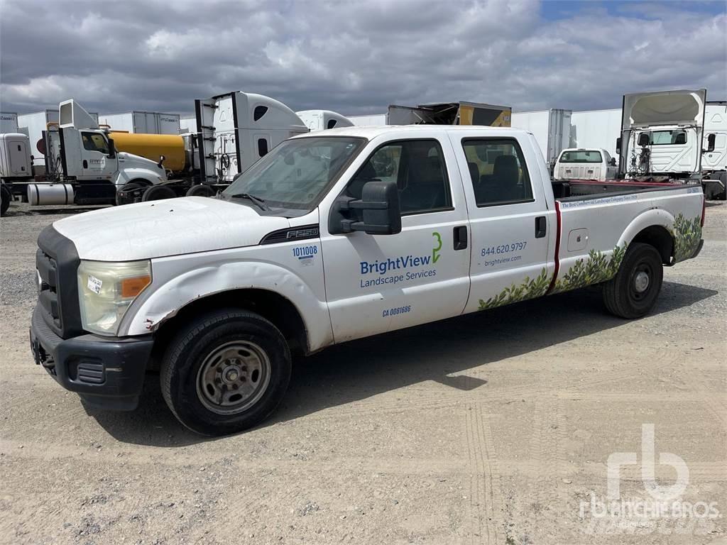 Ford F-250 Пікапи / Бічне розвантаження