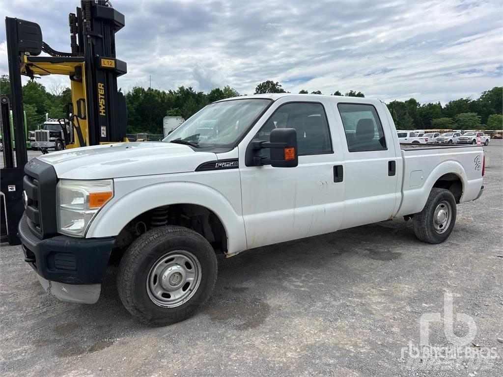 Ford F-250 Пікапи / Бічне розвантаження
