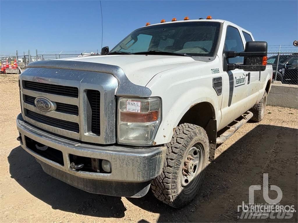 Ford F-250 Пікапи / Бічне розвантаження