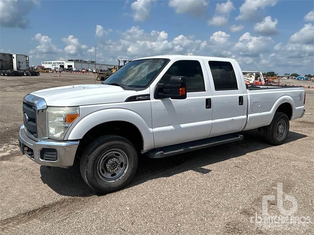 Ford F-250 Пікапи / Бічне розвантаження