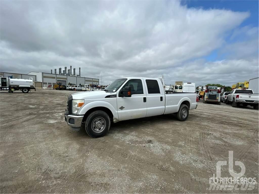 Ford F-250 Пікапи / Бічне розвантаження