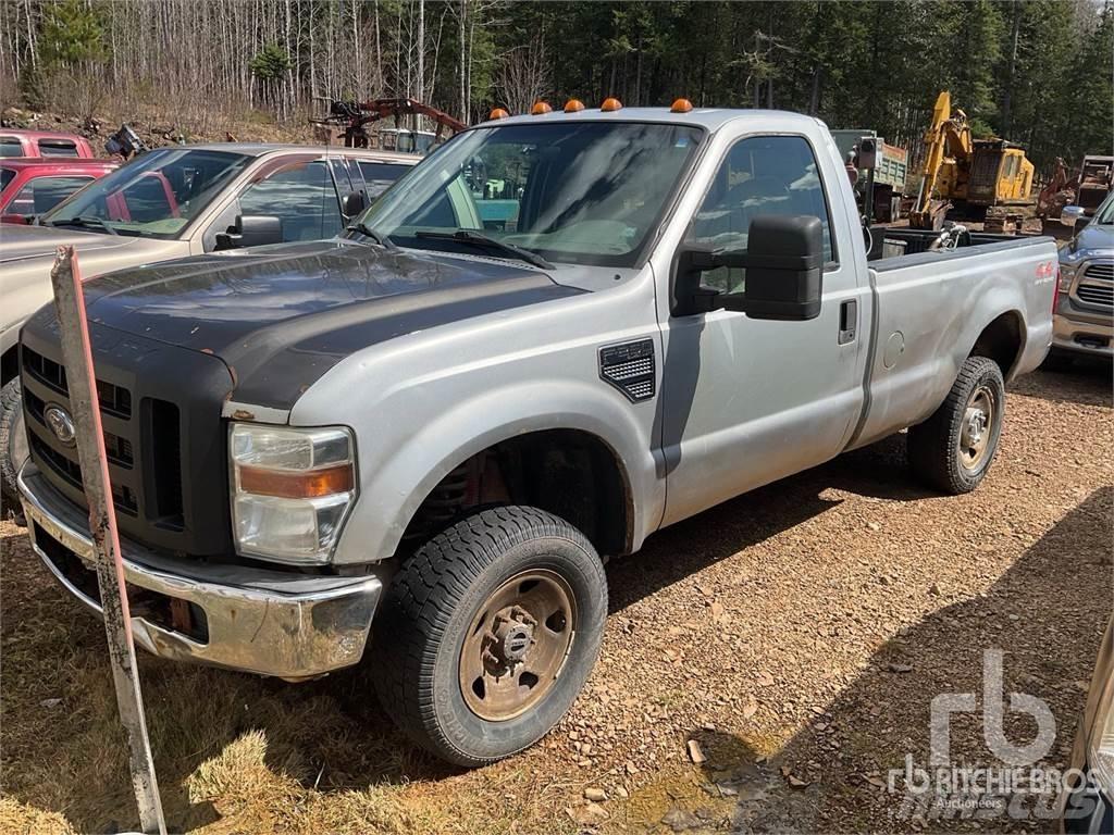 Ford F-250 Пікапи / Бічне розвантаження