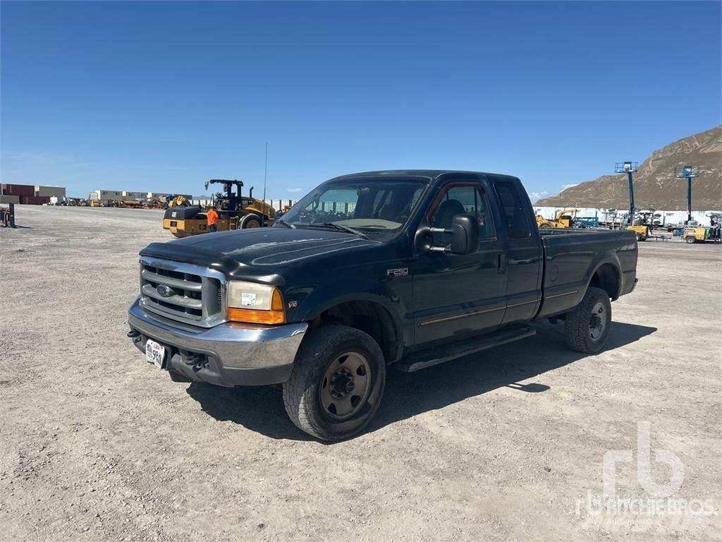 Ford F-250 Пікапи / Бічне розвантаження