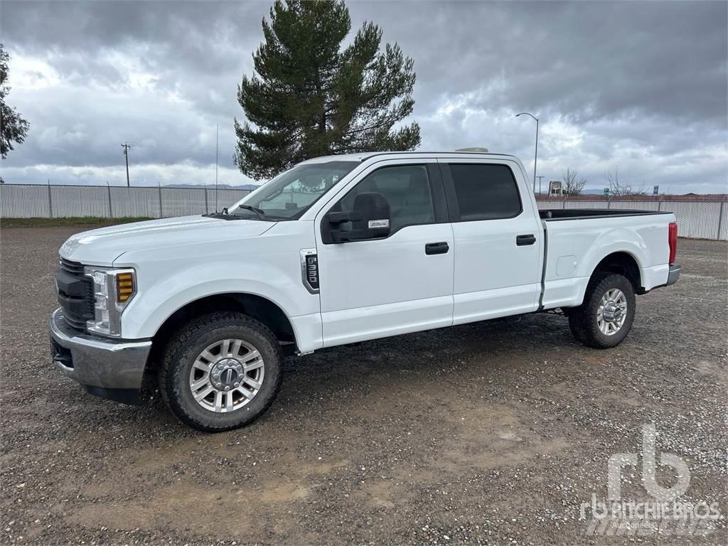 Ford F-350 Пікапи / Бічне розвантаження