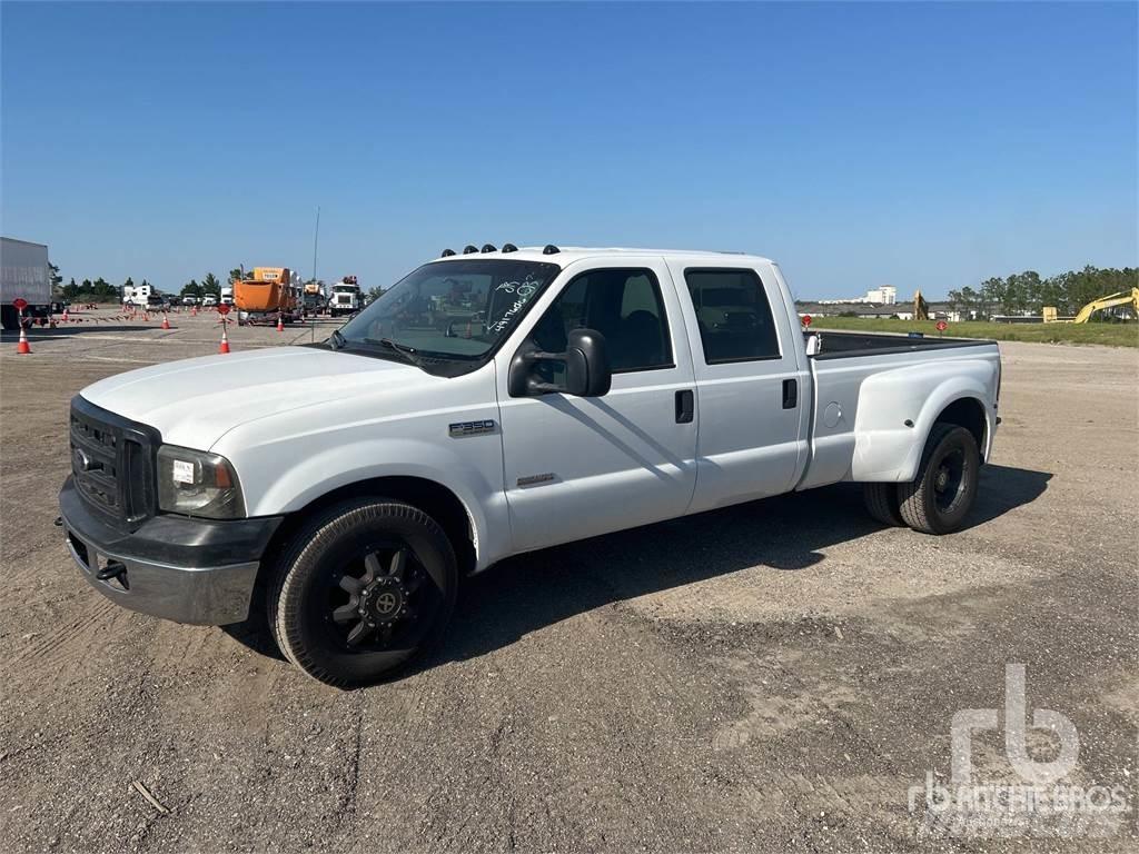Ford F-350 Пікапи / Бічне розвантаження