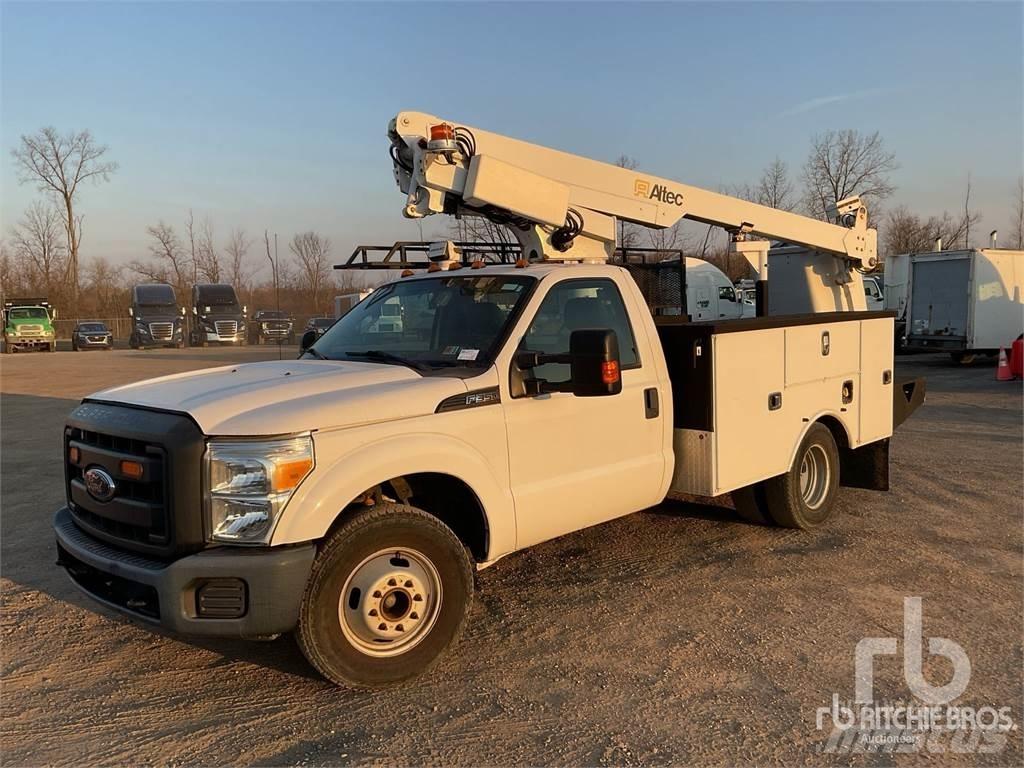 Ford F-350 Вишки-причепи