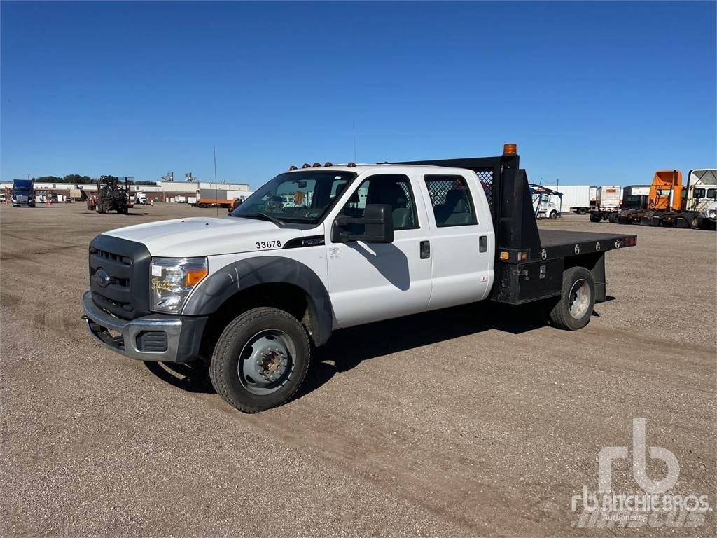 Ford F-450 Вантажівки-платформи/бокове розвантаження