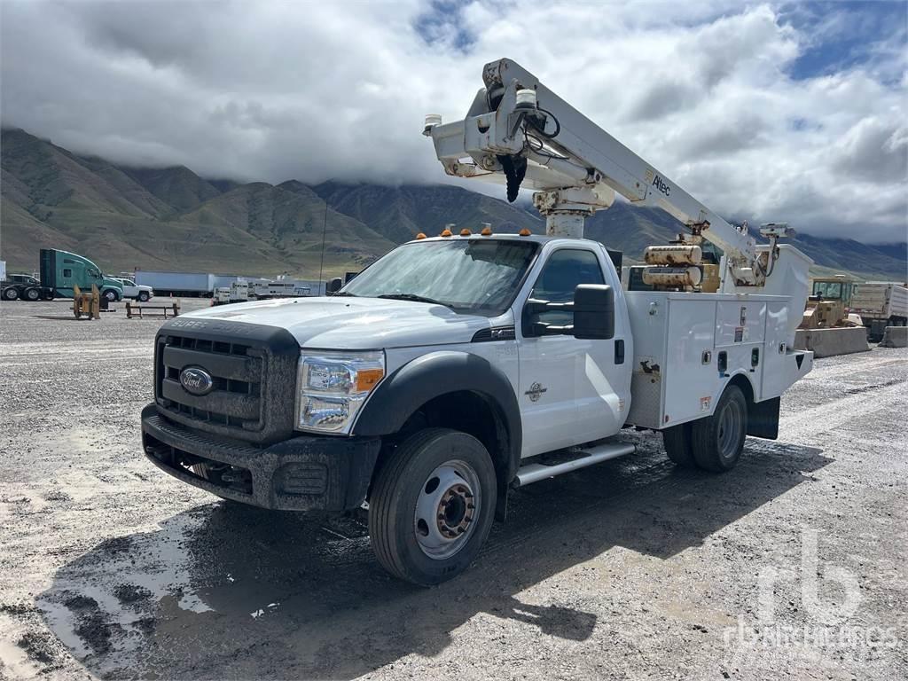 Ford F-450 Вишки-причепи