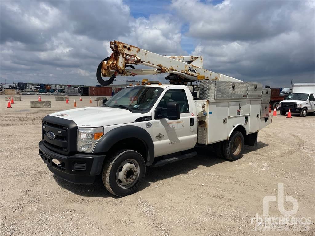 Ford F-550 Вишки-причепи