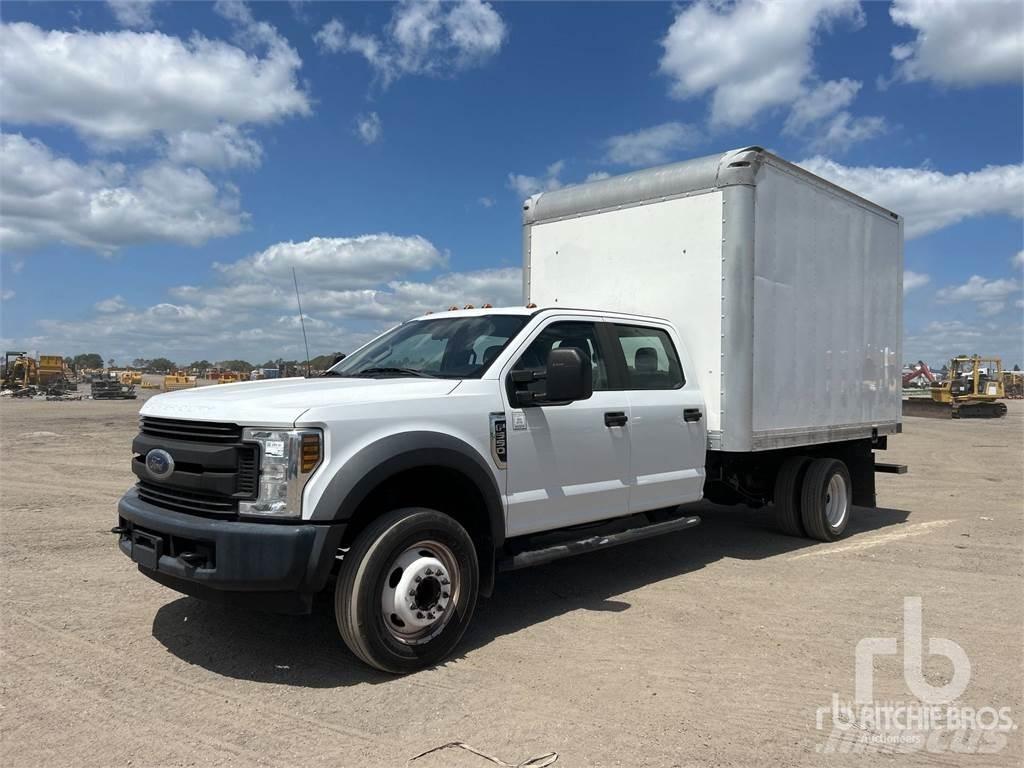Ford F-550 Панельні фургони