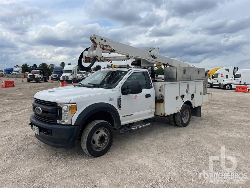 Ford F-550 Вишки-причепи