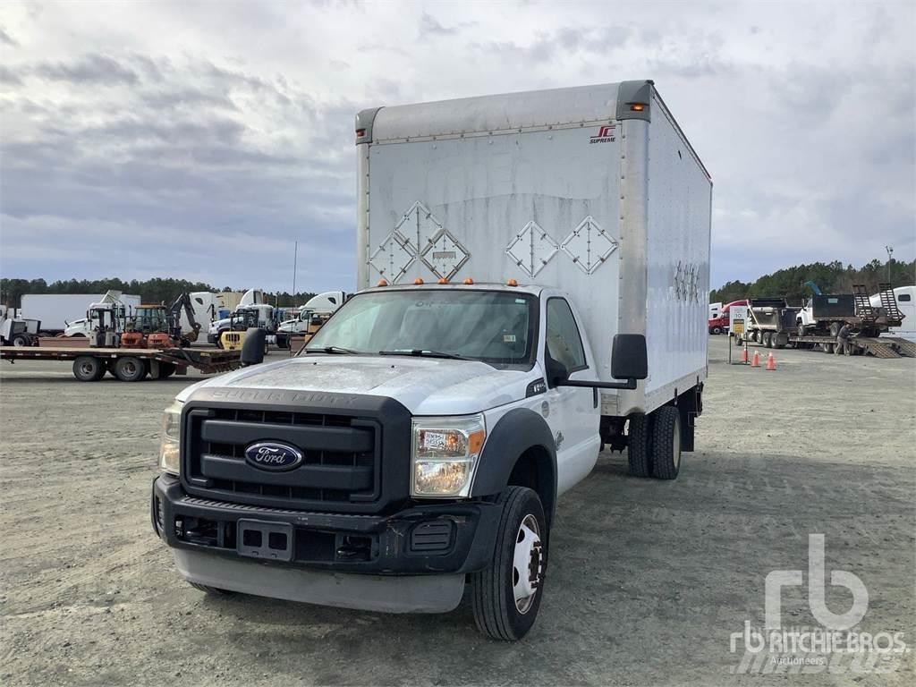 Ford F-550 Панельні фургони