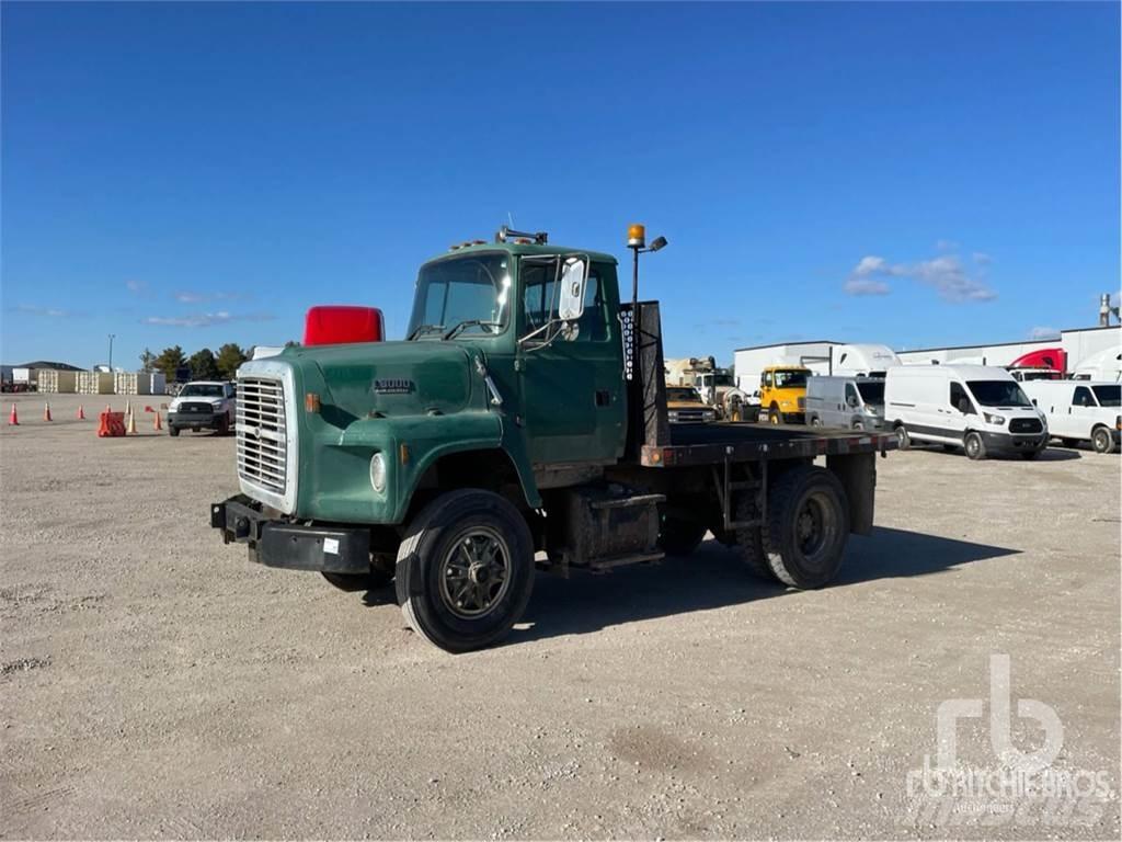 Ford LS800F Вантажівки-платформи/бокове розвантаження
