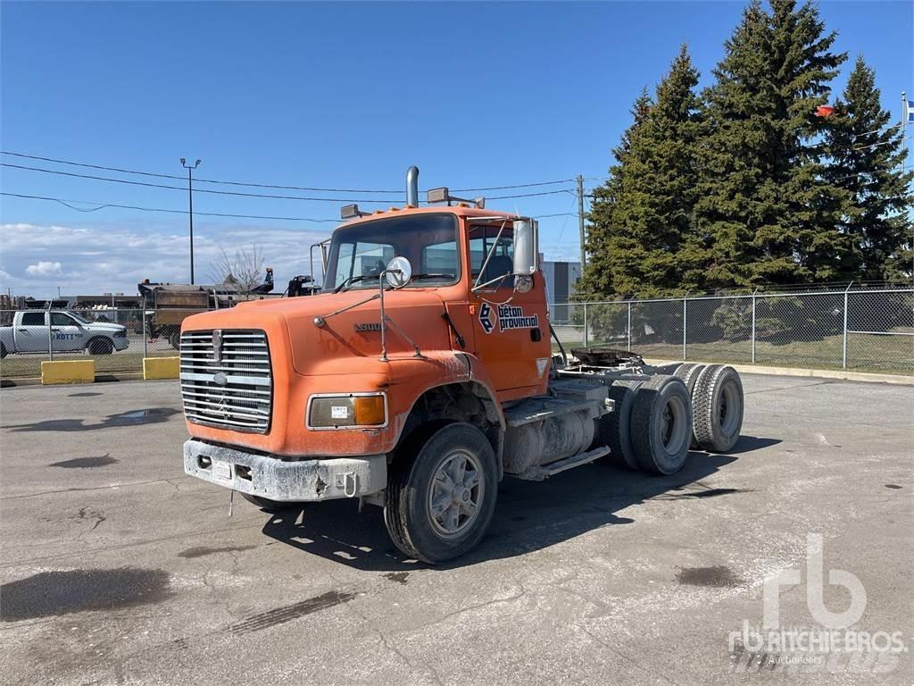 Ford LTS9000 Тягачі