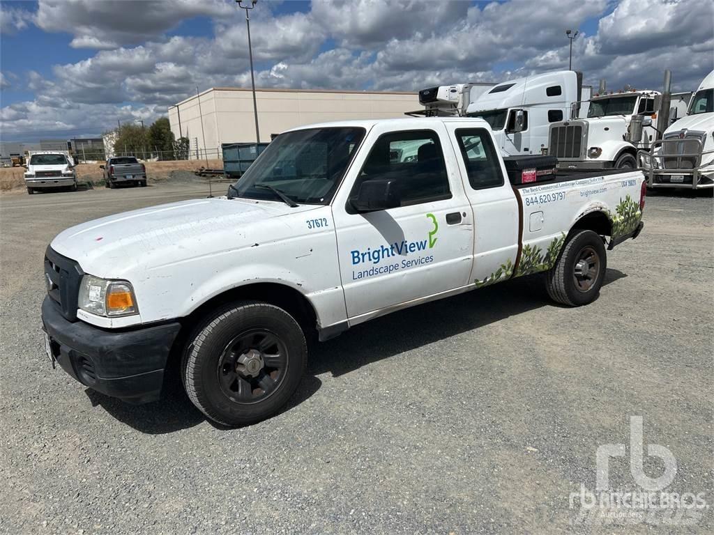 Ford RANGER Пікапи / Бічне розвантаження